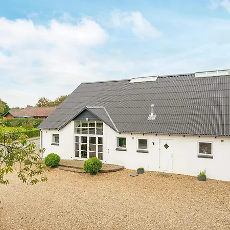 Ferienhaus Lush In Henne *
