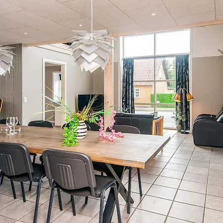 Ferienhaus Lush In Henne